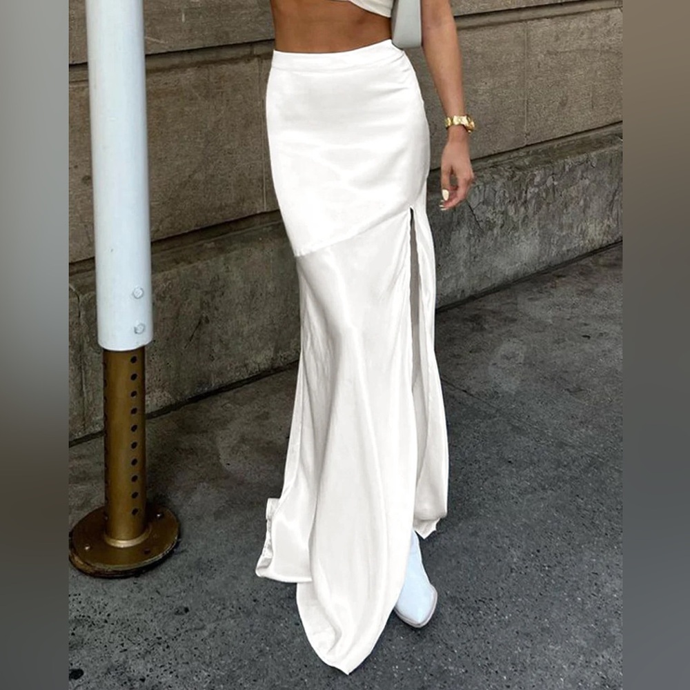 NEW! TAGS! UNWORN! white split maxi skirt